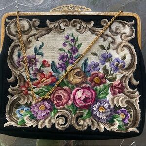 Vintage Floral Tapestry Embroidered Purse Bag Victorian Cottagecore Grannycore
